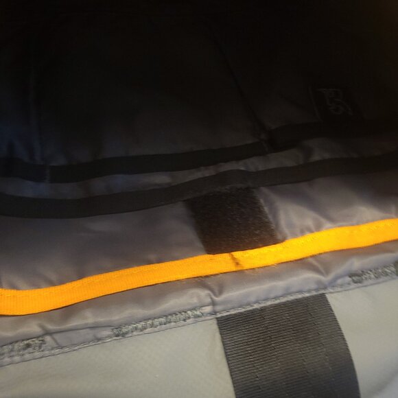 Chrome Industries cross body backpack bike messenger - Picture 3 of 5